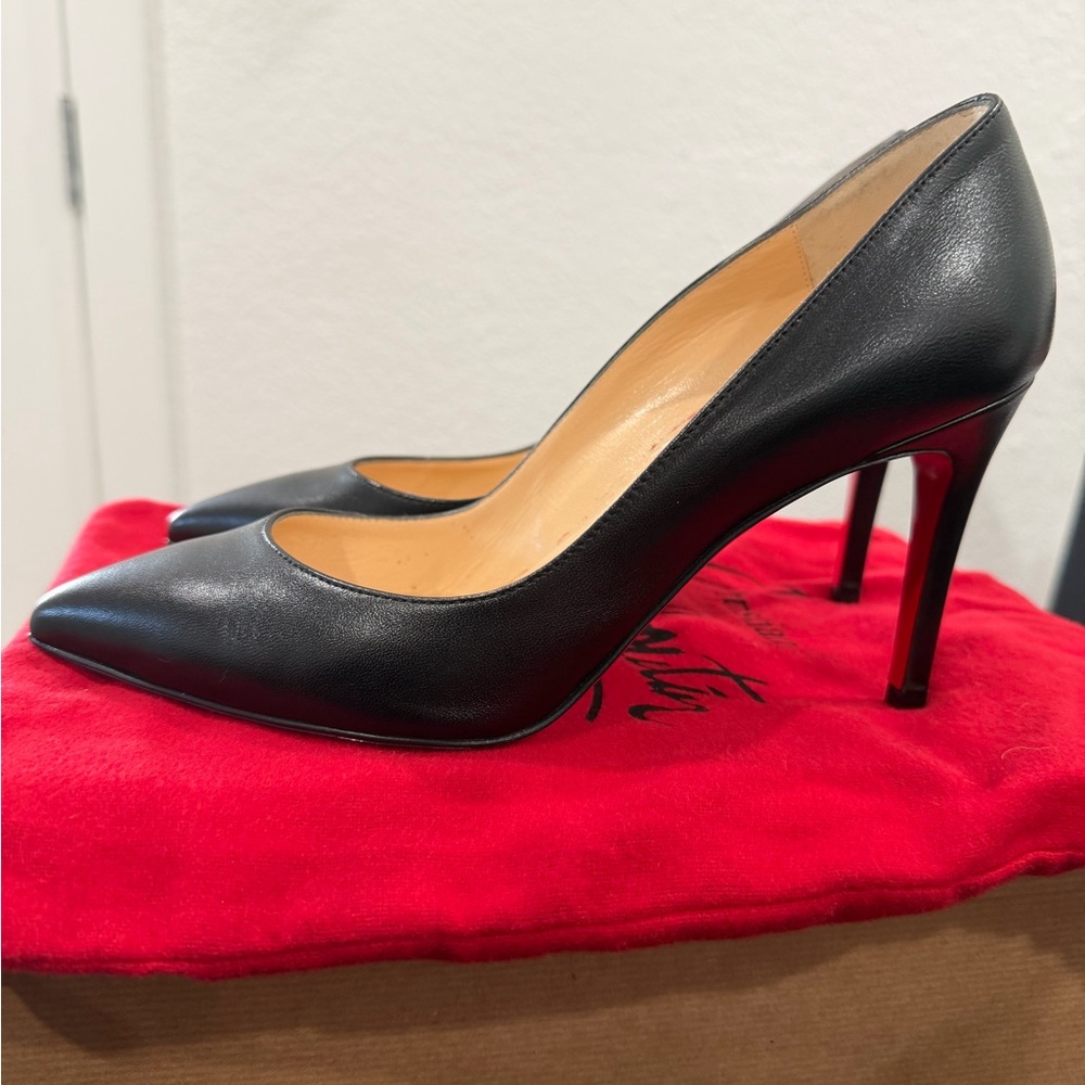 Christian Louboutin Pigalle 85mm 37.5eur 7.5us